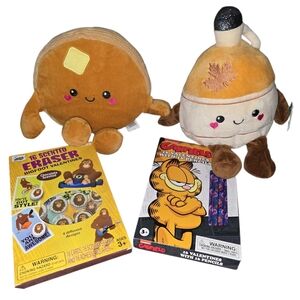 Adorable Maple Syrup & Pancake Plush Toy Set with Garfield & Big Foot Valentines